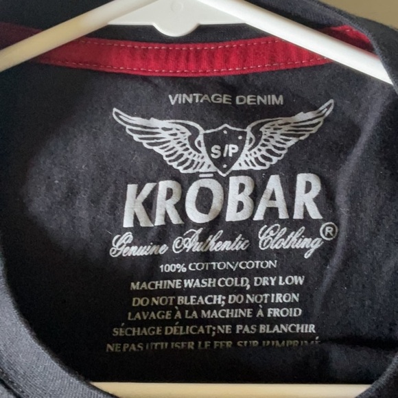 Black and Red Short Sleeve Tee with Gothic Design - Picture 4 of 4